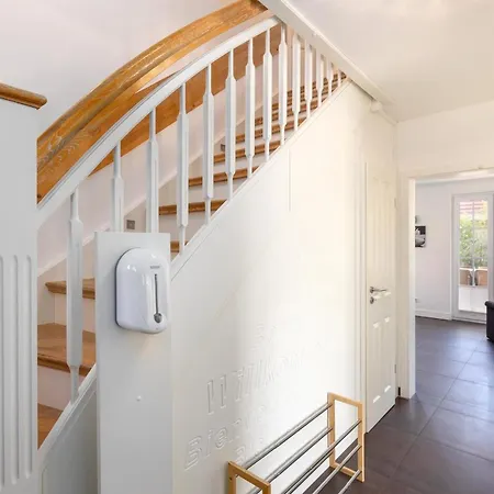 Reethaus Orchidee Glowe